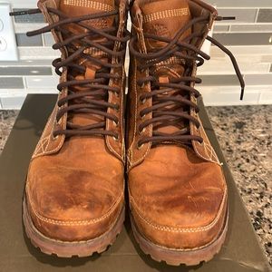 Great condition Timberland 6 IN Boot Medium Brown Nubuck.